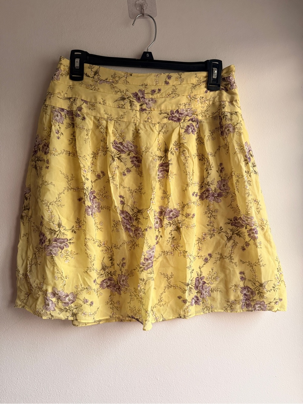 Banana Republic 100% Silk Yellow Floral A-Line Skirt Size 4